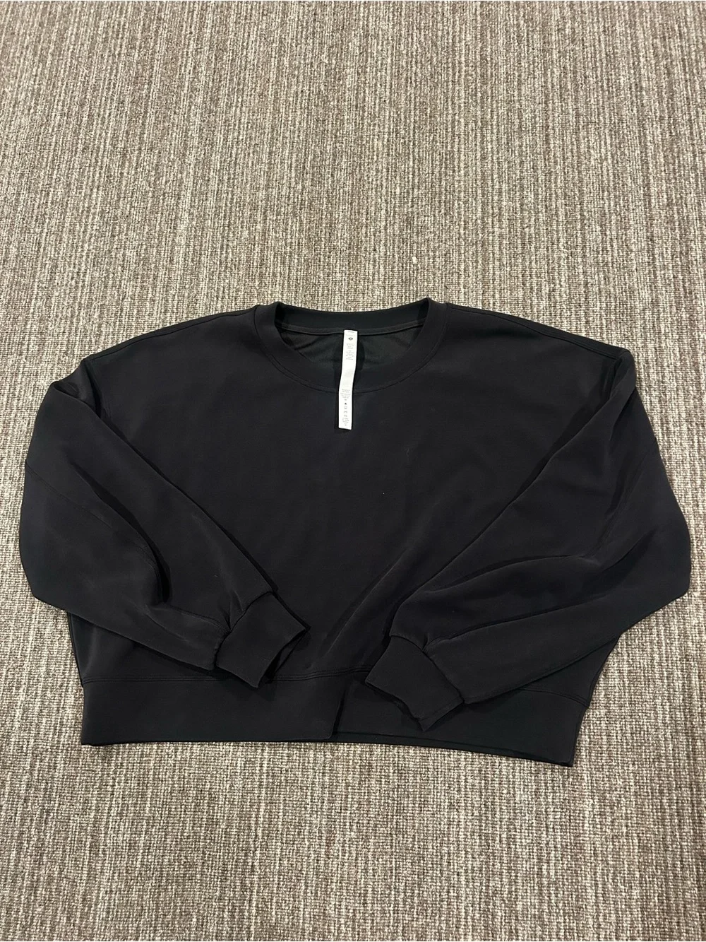 Lululemon Perfectly Oversized Cropped Crew in Softstreme fabric size 10